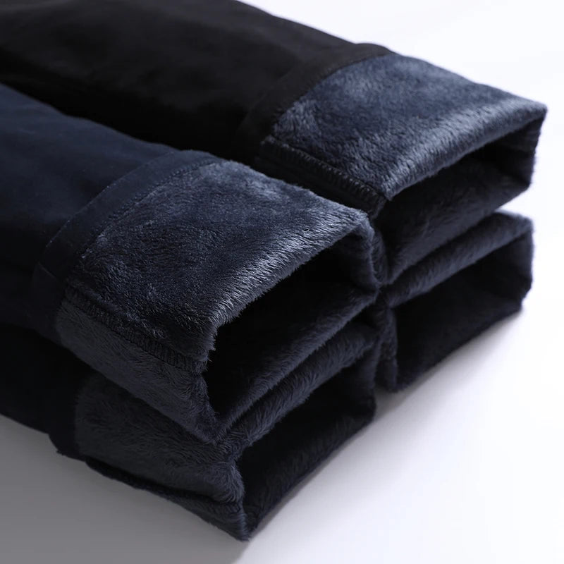 Pantalones casuales de invierno para hombre.