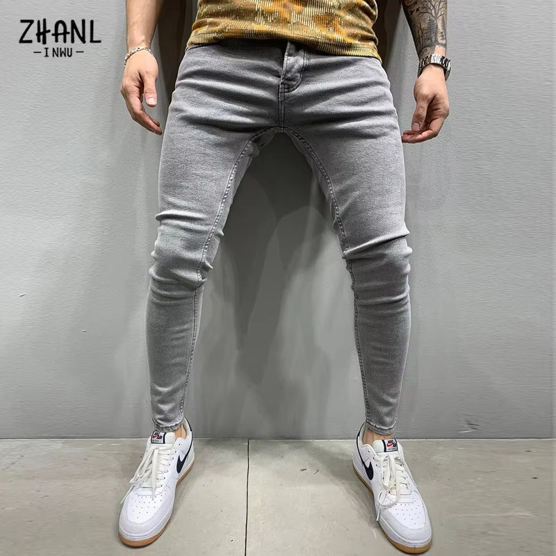 Vaqueros negros para hombre, slim fit.