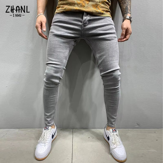 Vaqueros negros para hombre, slim fit.