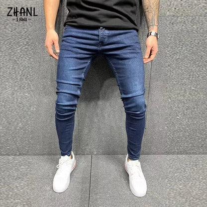 Vaqueros negros para hombre, slim fit.