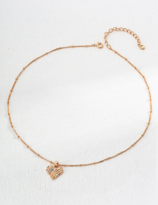 Collar sencillo en forma de corazón con circonita