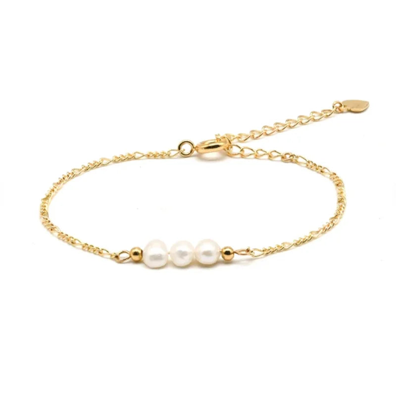 Pulsera de plata de ley 925 para mujer con tres cuentas tipo perla.