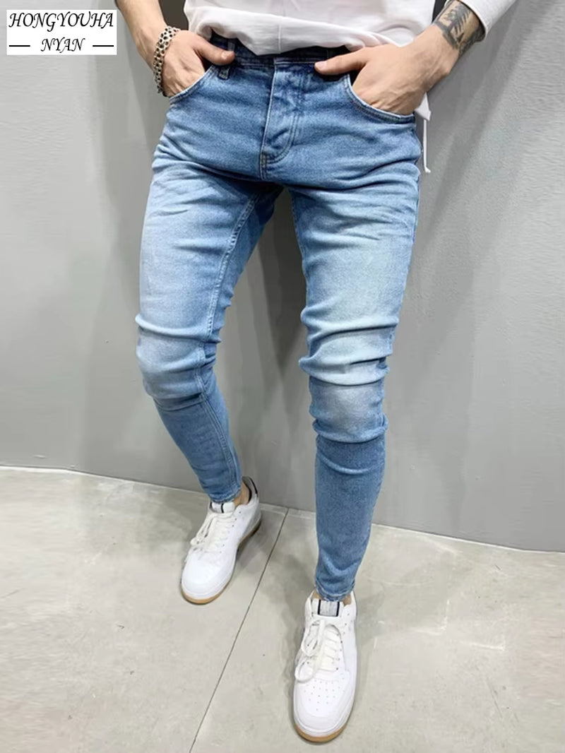 Vaqueros negros para hombre, slim fit.