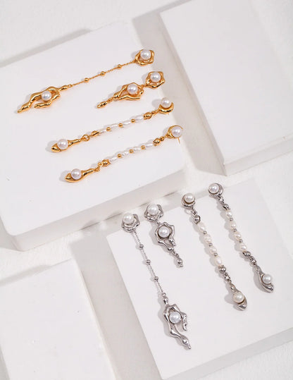 Pendientes Elegantes con Perlas Asimétricas